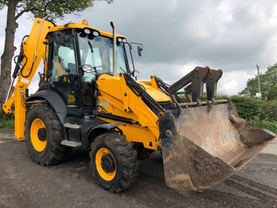 JCB 3CX 2014 3252 kotrórakodó (2).jpg